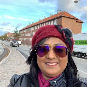 Meet your Posher, Vanessa